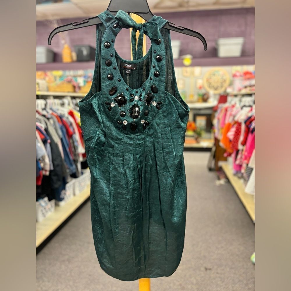 🛍️Violin Ladies Med Teal Blouse with Black and White Rhinestones